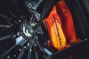 Lamborghini Huracán v chromové úpravě.