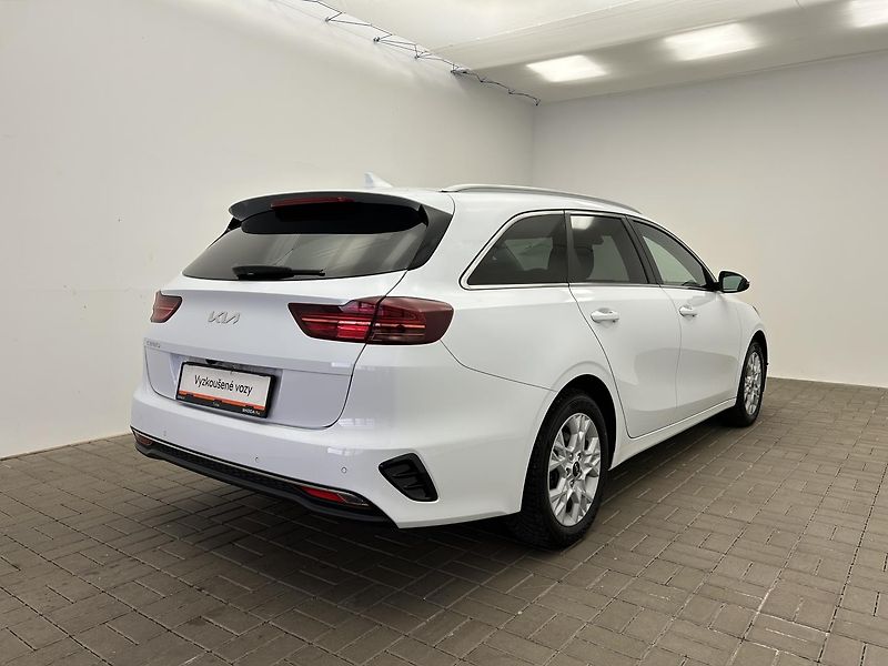 Kia Ceed 1.5 T- GDI TOP - fotka 2 z 23