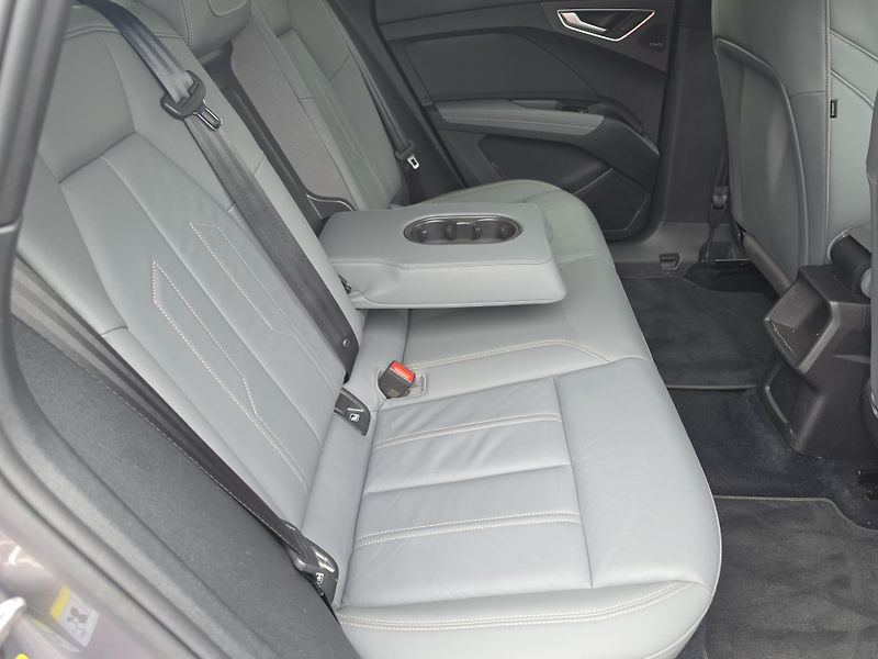 Audi Q4 e-tron 40 150KW Sportback Sonos Matri - fotka 22 z 26