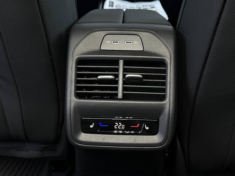 Škoda Superb (2025) L&K 7DSG 2,0 TDI - fotka 24 z 26
