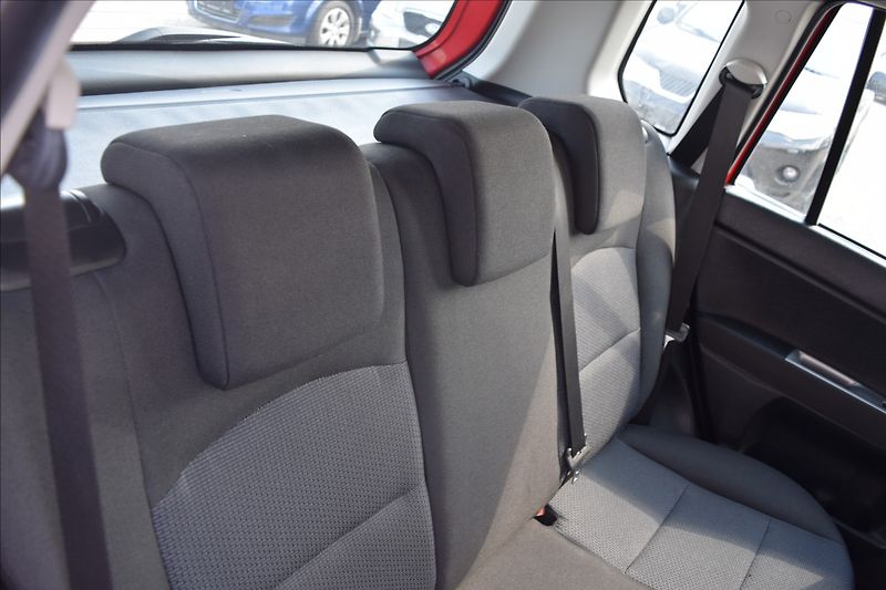 Mazda 2 1,2 I 55KW NÍZKÉ KM BEZ KOROZE - fotka 21 z 41