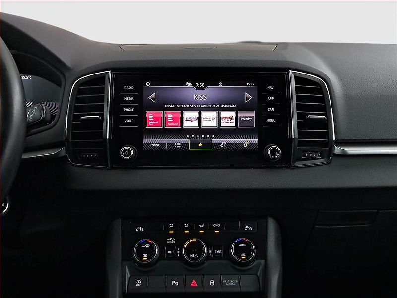 Škoda Karoq (2023) Ambition 1.5 TSI - fotka 12 z 21