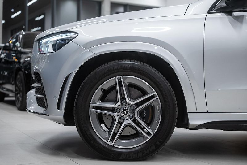 Mercedes-Benz GLE (2020) 350D 4x4 AMG PREMIUM AIRMATIC - fotka 6 z 48