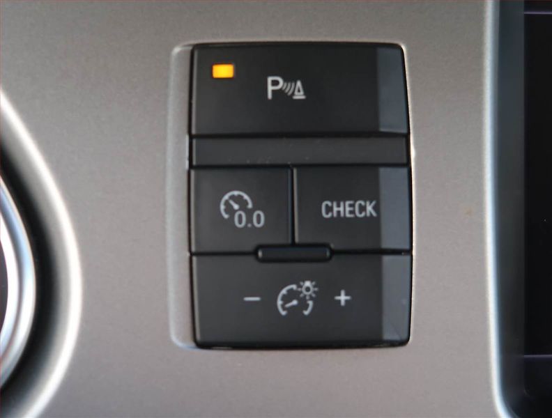 Audi Q7 (2014) S-Line 3.0 TDI, 4X4, Automat - fotka 23 z 27