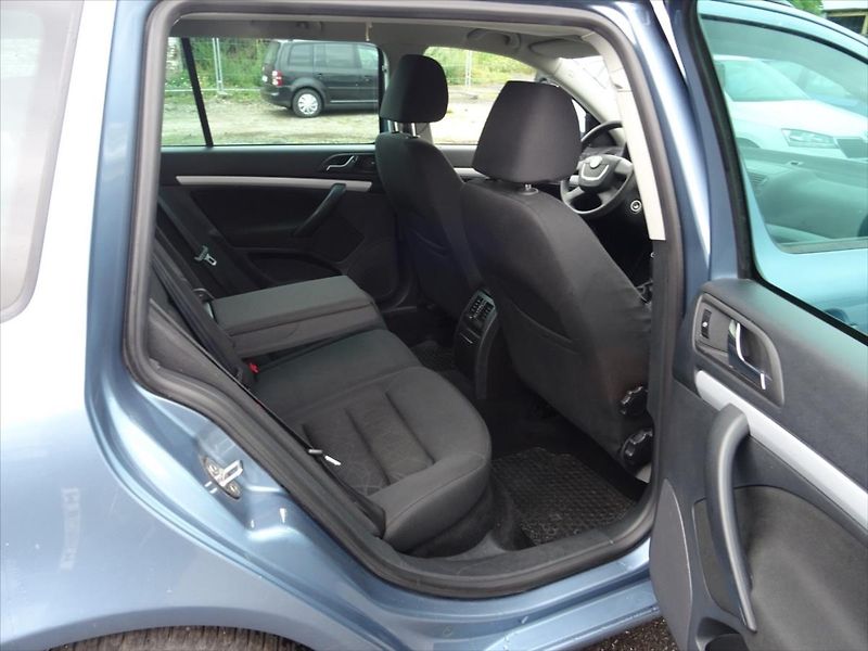 Škoda Octavia 1,2 TSi 77 kW - fotka 15 z 28