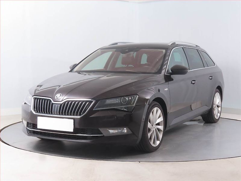 Škoda Superb (2016) Laurin&Klement 2.0 TDI, 4X4 - fotka 2 z 26