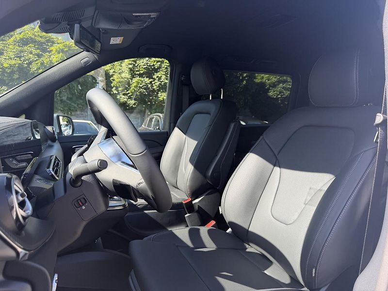 Mercedes-Benz Třídy V (2026) V 300 d / Exclusive / XL / 4M - fotka 14 z 26