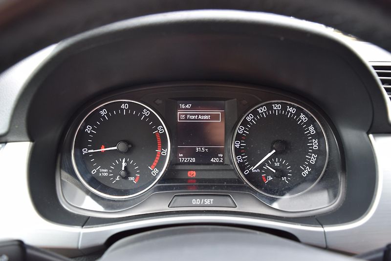 Škoda Fabia (2017) 1.2TSI 81kw ED. DRIVE AMBITION - fotka 28 z 43
