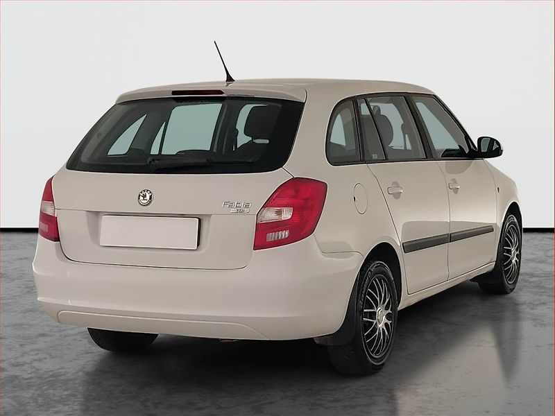 Škoda Fabia (2012) Ambition 1.6 TDI, po STK - fotka 5 z 18