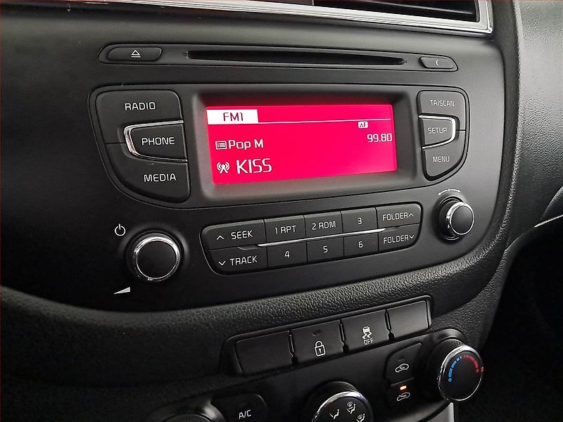 Kia Ceed (2017) 1.4 CRDi, Serv.kniha, Tempomat - fotka 13 z 16
