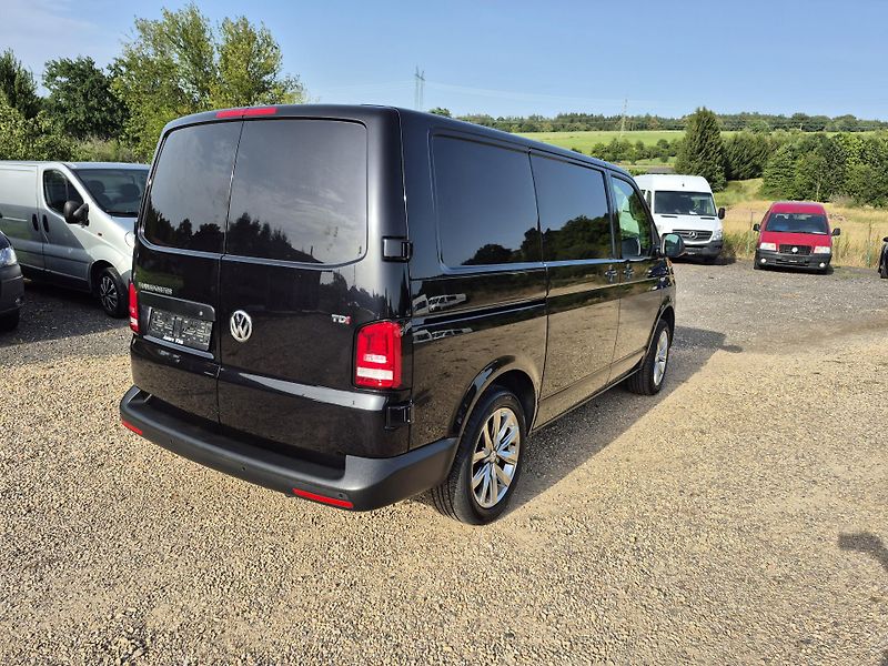 Volkswagen Transporter (2018) T6 110Kw Comfort  - fotka 8 z 33