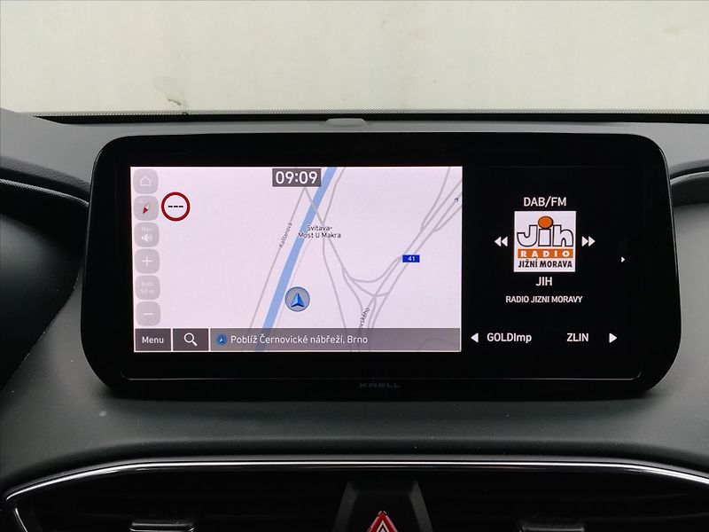 Hyundai Santa Fe 2,2   STYLE  142kW  4WD HeadUp - fotka 11 z 36