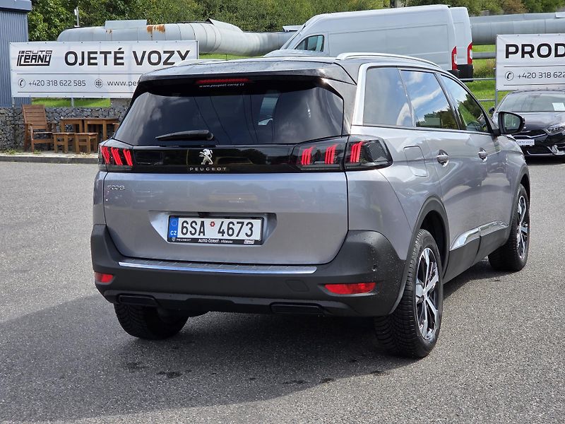 Peugeot 5008 (2024) 1.2 PT 130 ALLURE PACK EAT8 - fotka 5 z 34