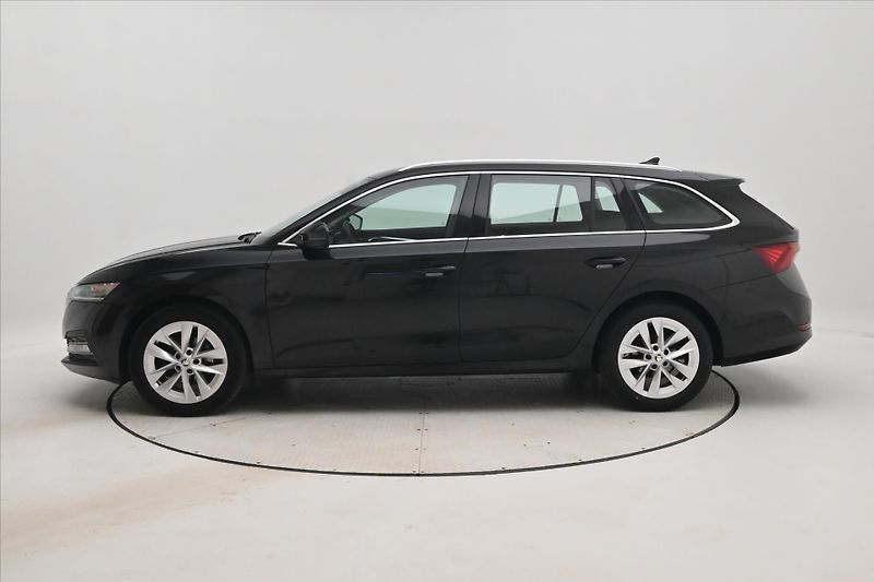 Škoda Octavia 2,0 TDI 110 kW DSG Style Záruk - fotka 8 z 32
