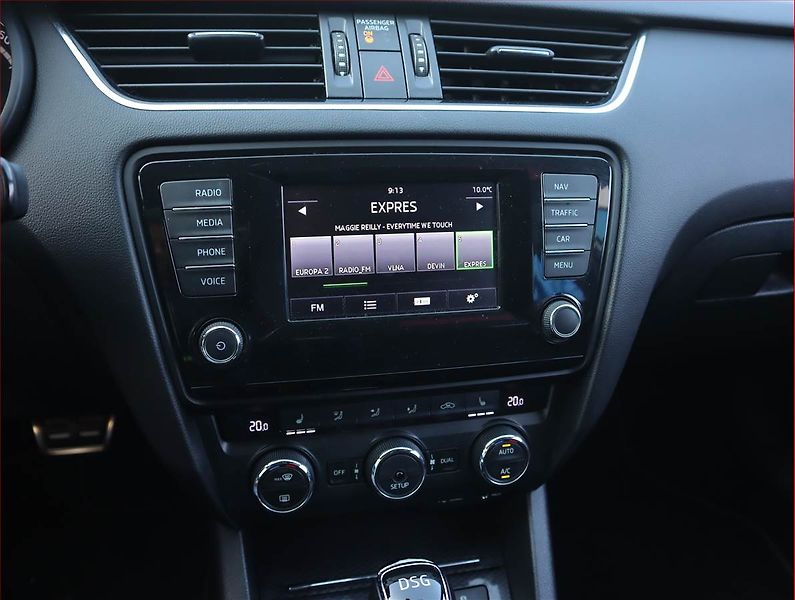 Škoda Octavia (2015) RS 2.0 TDI, Automat - fotka 12 z 21
