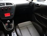 Seat Leon (2009) 1.9 TDI, nová STK, servisované - náhled 8