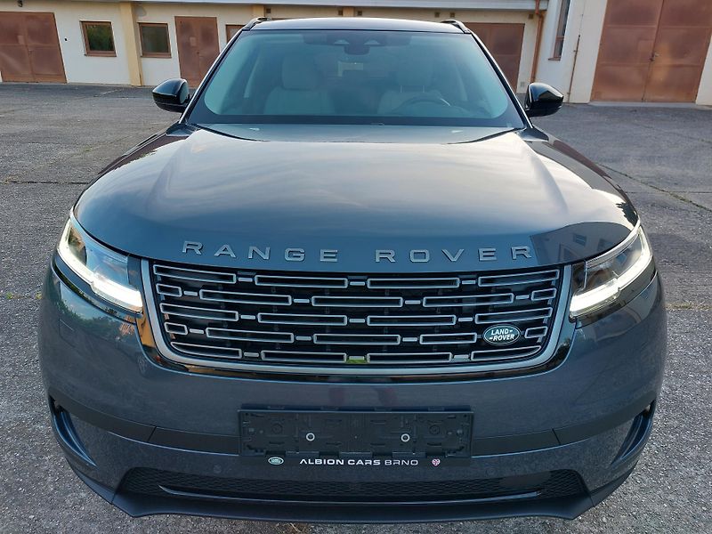 Land Rover Range Rover Velar (2024) 2,0 D200 S AWD - fotka 8 z 20
