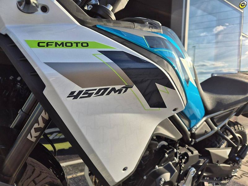 CFMOTO 450 MT-R (2026) - fotka 67 z 78