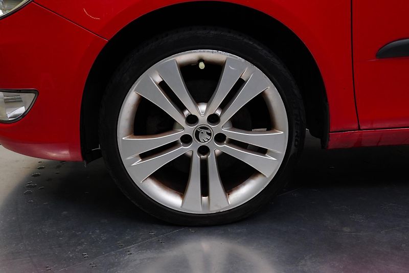 Škoda Fabia - fotka 10 z 20