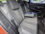 Peugeot 3008 (2018) 1.2 PT 130MOTOR NAJETO 65000KM - náhled 11