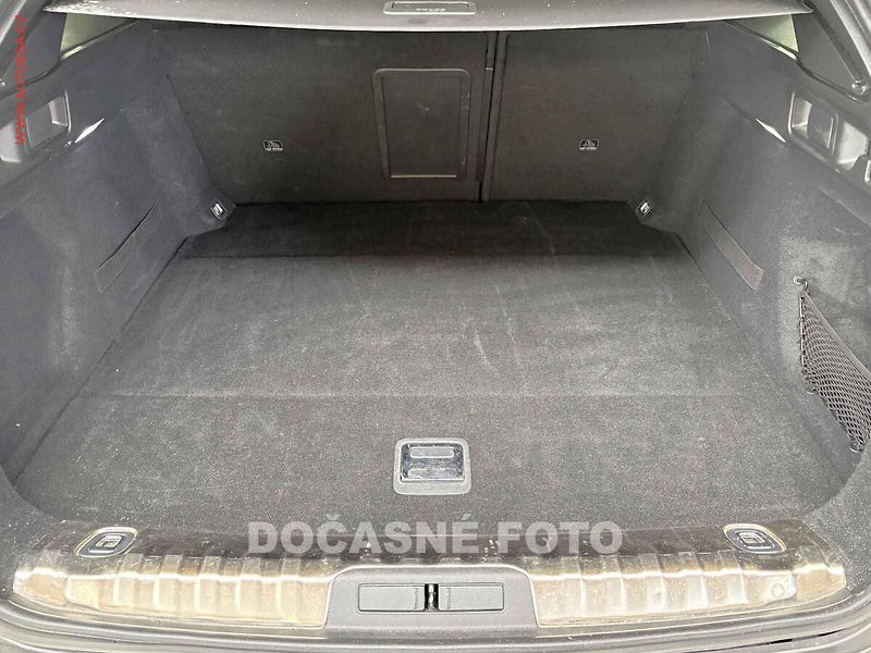 Peugeot 508 (2023) 1.5 HDi, Allure, AT, LED - fotka 7 z 15