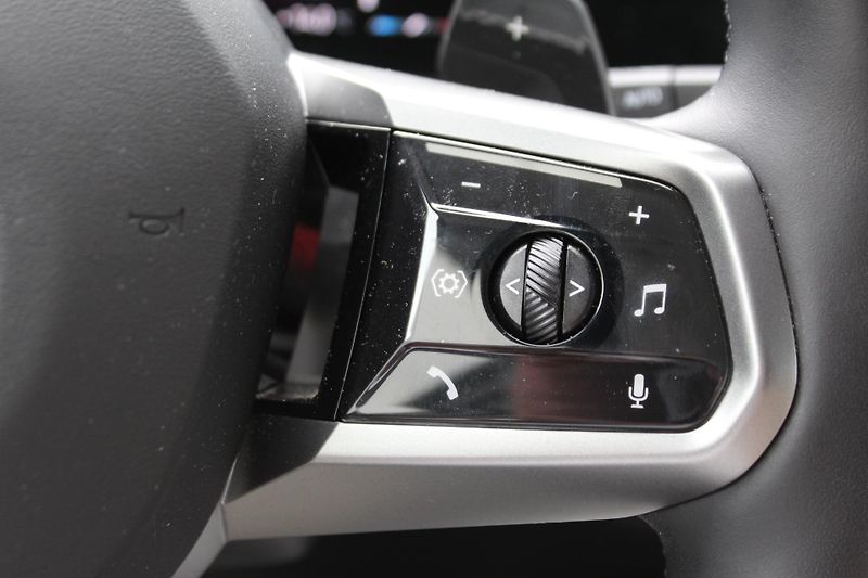 BMW X3 20d xDrive - fotka 13 z 27