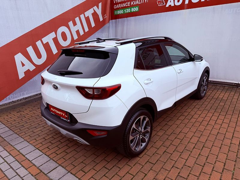 Kia Stonic 1.4 Exclusive, Serviska, TOP - fotka 8 z 29