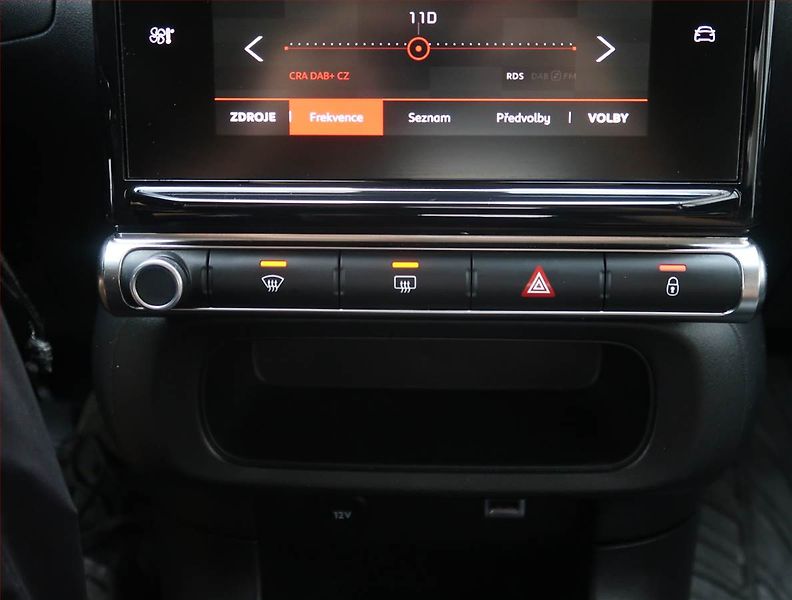 Citroën C3 (2021) C-Series 1.2 PureTech, LPG, ČR - fotka 17 z 25