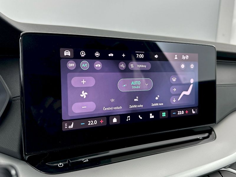 Škoda Octavia (2025) Combi 2.0TDI 85kW Essence Plus - fotka 15 z 27