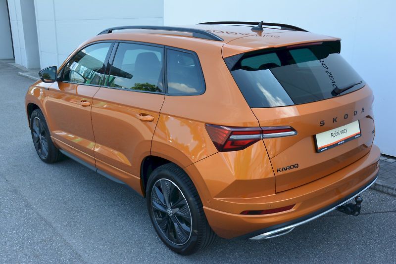 Škoda Karoq (2025) 2.0 TSI 140 KW 4x4 SportLINE D - fotka 11 z 27