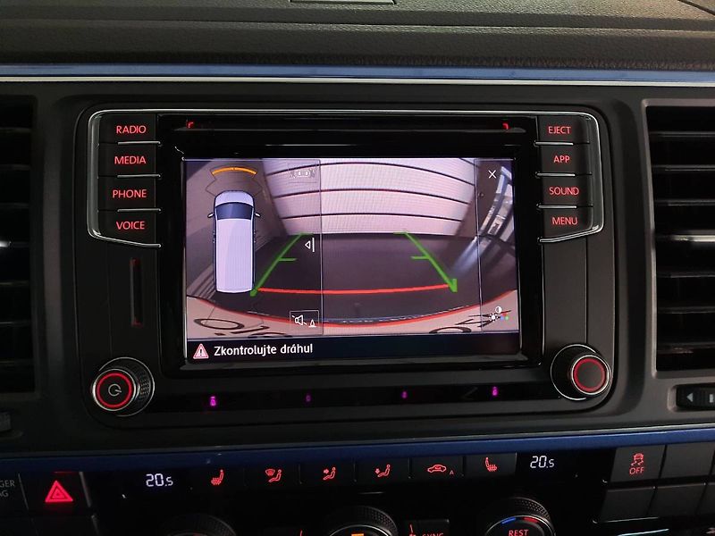 Volkswagen Multivan (2019) 2.0 TDI 4Motion (146kW/198k) D - fotka 18 z 24