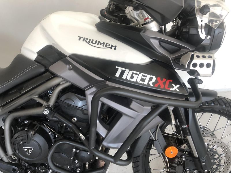 Triumph Tiger 800 XC XCX ABS - fotka 22 z 23