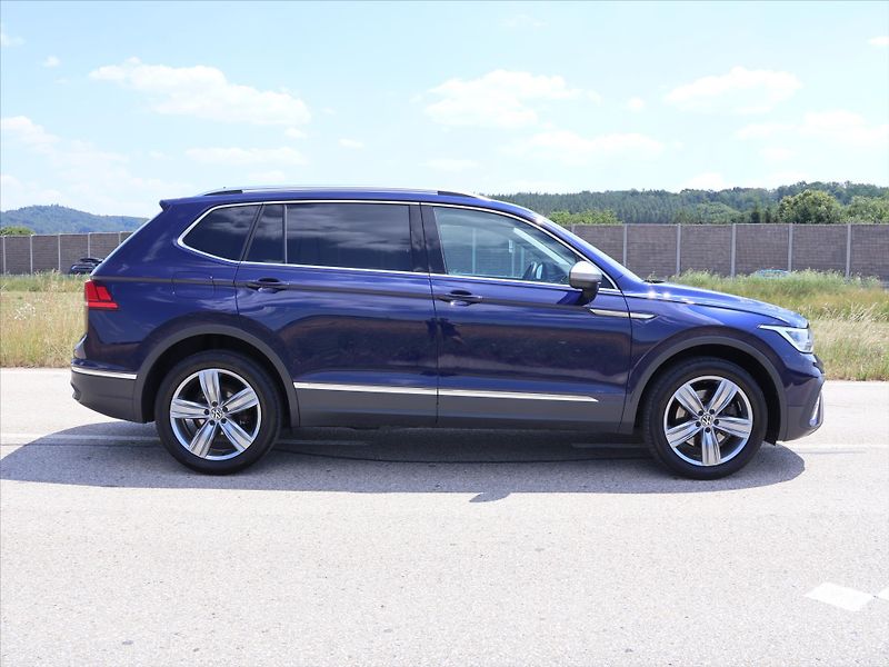 Volkswagen Tiguan Allspace 2,0 TSI 140kW 4motion DPH TZ - fotka 8 z 26