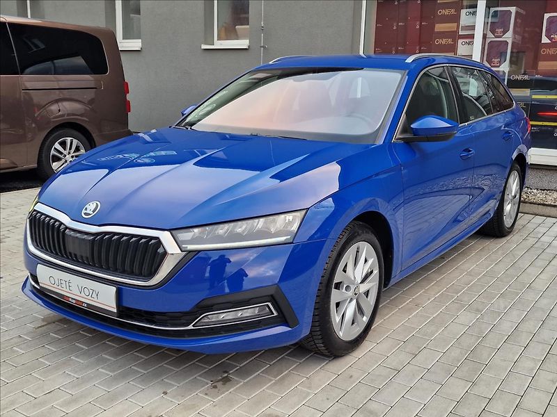 Škoda Octavia 2.0 TDI Style Combi,ČR,1.Maj. - fotka 5 z 50