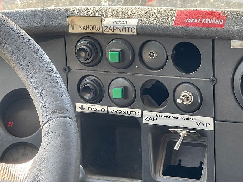 Iveco Daily 2.8JTD 78kW*SKLÁPĚČ*5,2t - fotka 10 z 20