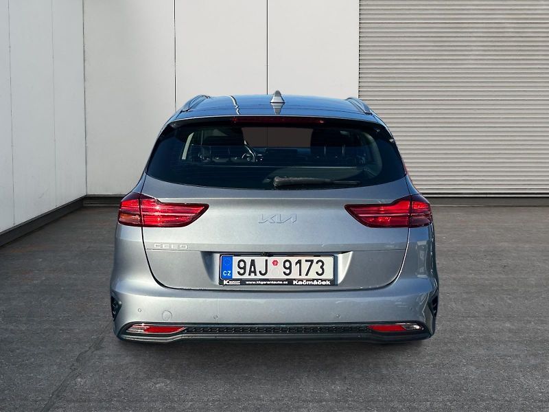 Kia Ceed (2022) SPIN 1.5T-GDI 118kW CZ DPH - fotka 5 z 11
