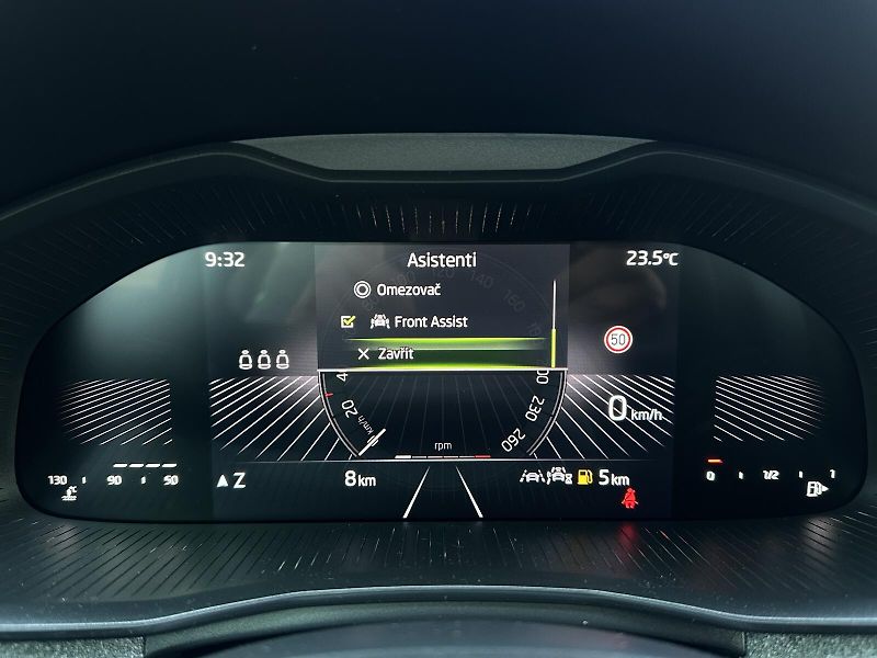 Škoda Kamiq 1.0TSi 116PS KAMERA+PDC P/Z Sm - fotka 21 z 42