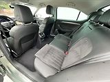 Škoda Superb 2,0 TDI DSG Style Plus NAVI - náhled 17