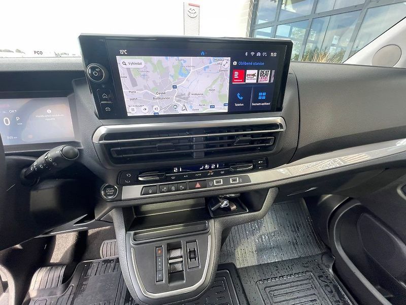 Toyota ProAce Verso 2.0 D-4D 177k L2  A/T VIP 7Sky - fotka 16 z 29