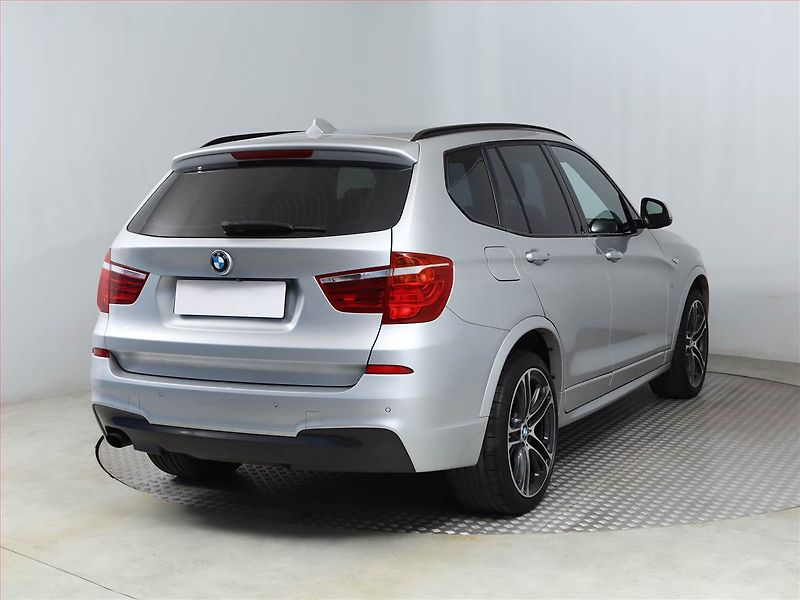 BMW X3 (2016) M Sport xDrive20d, 4X4 - fotka 5 z 22