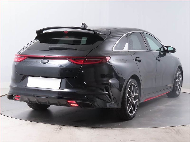 Kia Pro_Ceed (2019) GT-Line 1.4 T-GDI, Serv.kniha - fotka 5 z 15