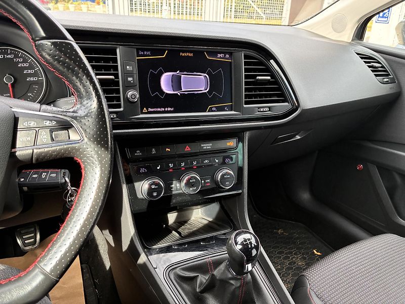 Seat Leon FR,92kW KLIMA NAVIGACE ,SERVIS - fotka 23 z 31