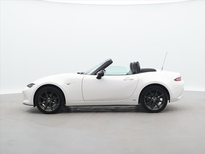 Mazda MX-5 2,0 Skyactiv-G160 118kW Revolu - fotka 12 z 35
