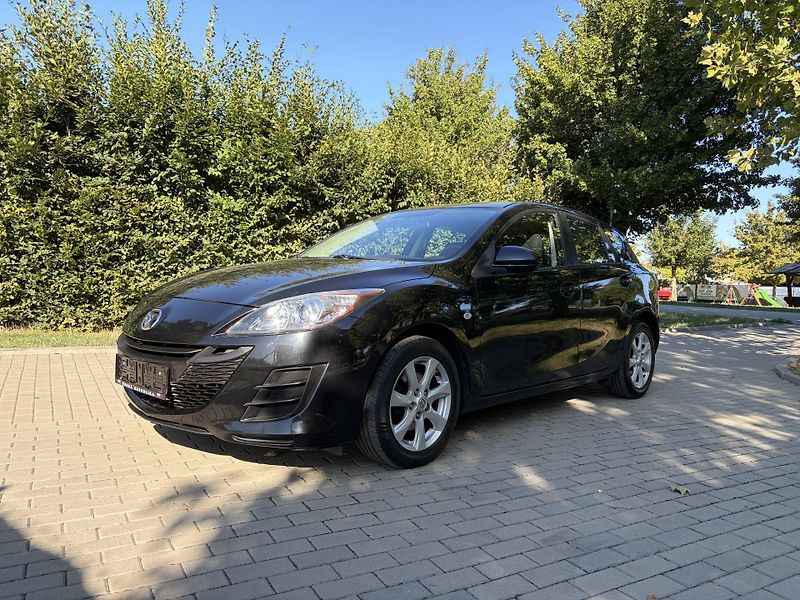Mazda 3 1.6 Center-Line - fotka 3 z 28