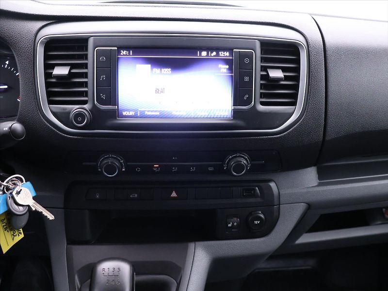 Toyota ProAce 2,0 D-4D 140k CZ Active L2 DPH - fotka 18 z 30