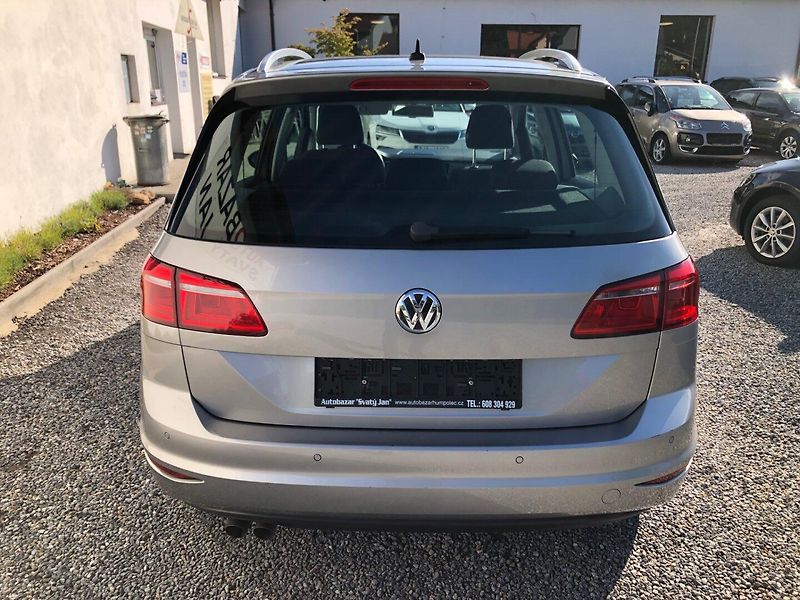 Volkswagen Golf Sportsvan (2014) 2.0 TDI Xenony , Webasto - fotka 5 z 31