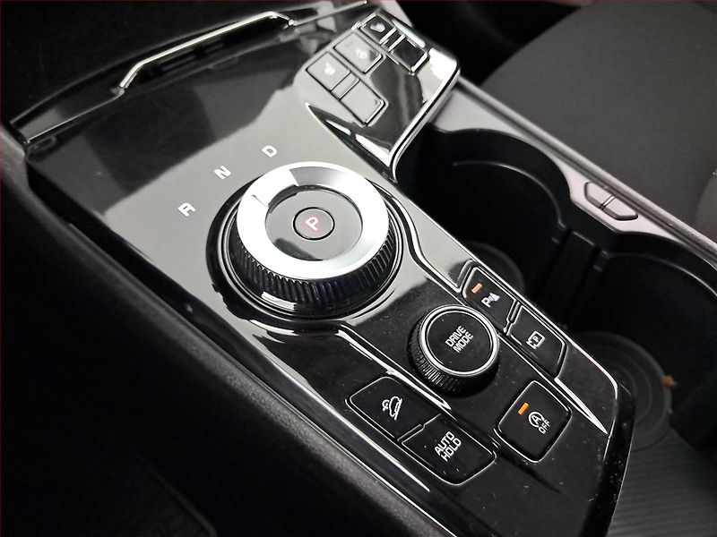 Kia Sportage (2022) 1.6 CRDi MHEV - fotka 13 z 20