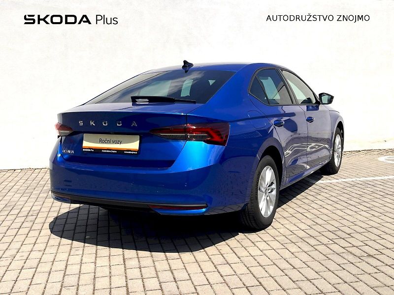 Škoda Octavia (2025) 1,5TSI 85KW SELECTION - fotka 2 z 23