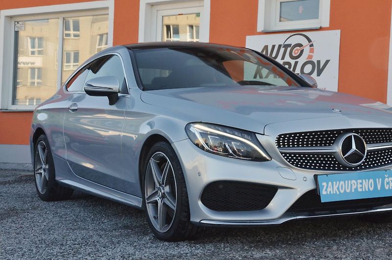 Mercedes-Benz Třídy C (2016) C 250d 4Matic AMG ČR Burmester - fotka 8 z 41