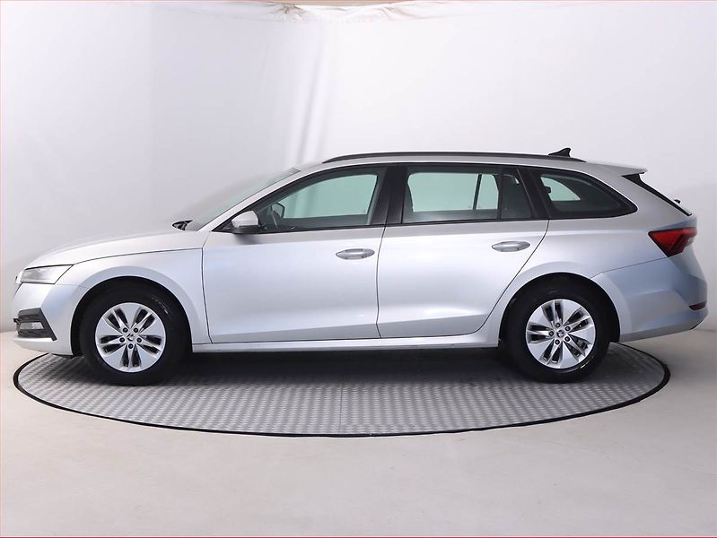 Škoda Octavia (2022) Ambition 2.0 TDI - fotka 3 z 19